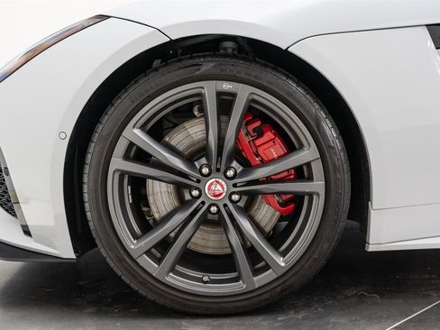 Used 2020 Jaguar F-TYPE SVR image 99