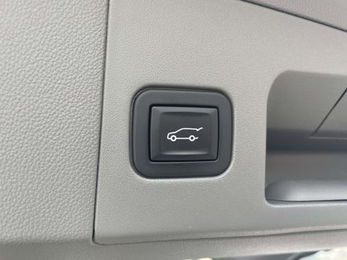 Used 2019 Cadillac XT5 Luxury image 9