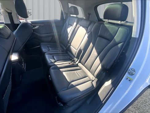 Used 2022 Audi Q7 3.0T Premium Plus AWD/4WD image 21
