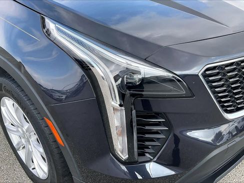 Used 2023 Cadillac XT4 Luxury w/ Cold Weather Package image 28