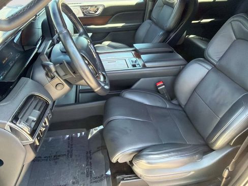 Used 2023 Lincoln Navigator Reserve AWD/4WD image 21