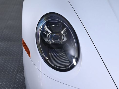 Certified 2024 Porsche 911 Turbo S image 11