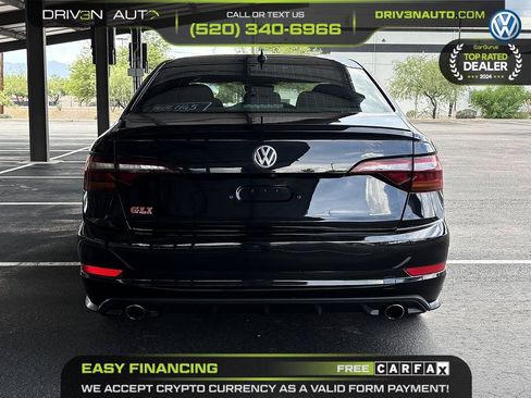 Used 2019 Volkswagen Jetta GLI FWD image 6