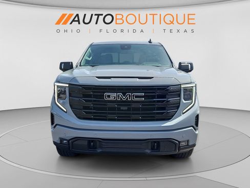Used 2024 GMC Sierra 1500 Elevation w/ Elevation Premium Package AWD/4WD image 15