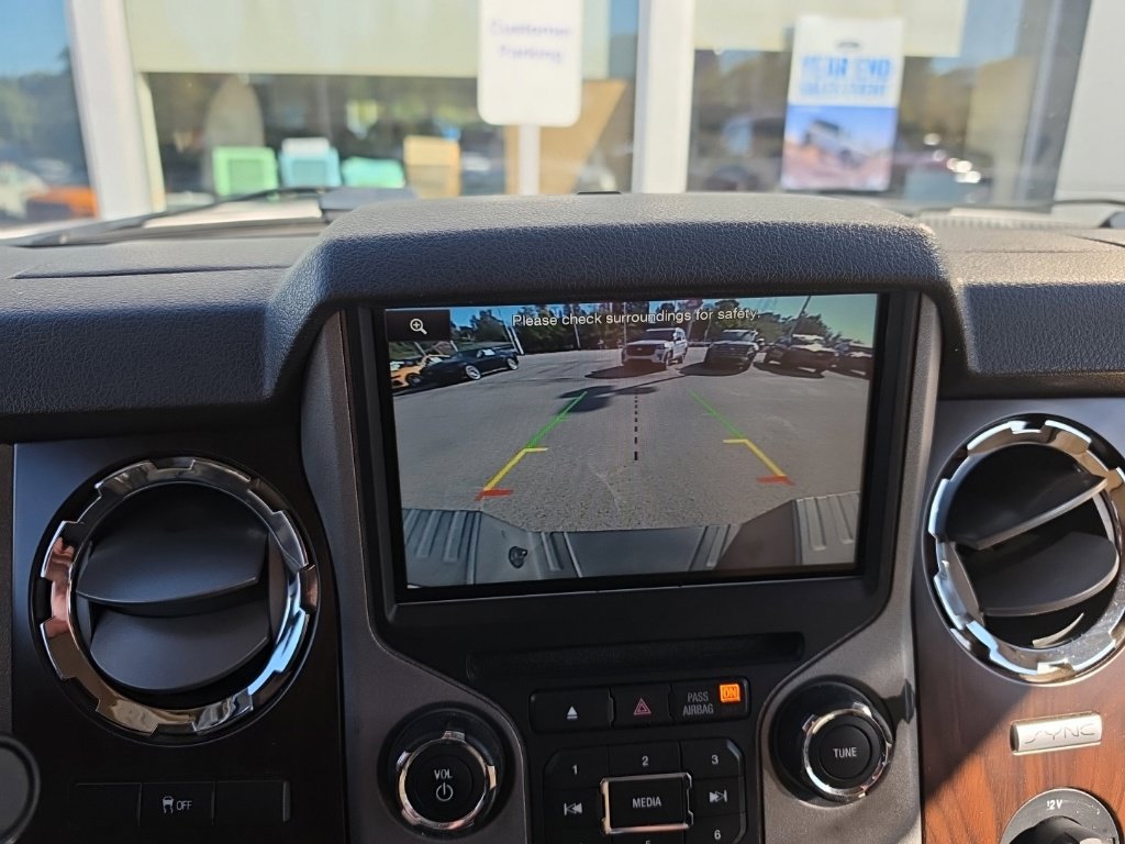 Used 2015 Ford F250 Lariat w/ Chrome Package AWD/4WD image 18