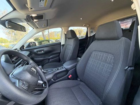 Used 2025 Honda HR-V LX image 15