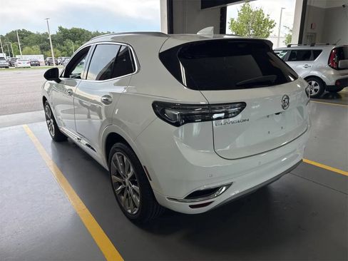 Used 2021 Buick Envision Avenir w/ Technology Package II FWD image 5