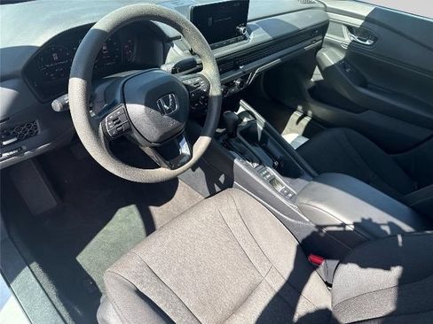 Used 2024 Honda Accord EX image 10