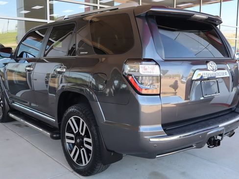 Used 2018 Toyota 4Runner Limited AWD/4WD image 6