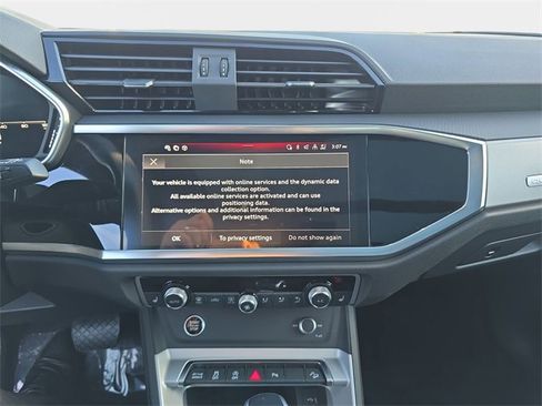 Certified 2024 Audi Q3 2.0T Premium Plus image 23