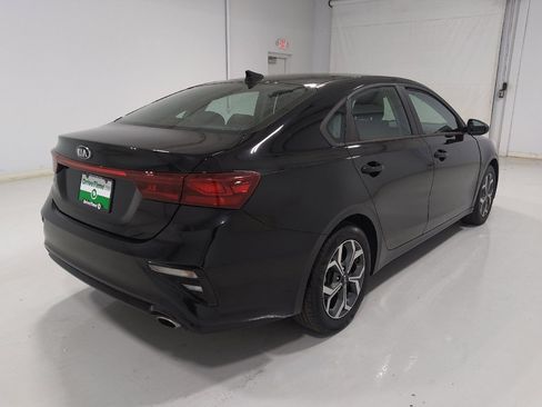Used 2020 Kia Forte LXS FWD image 9