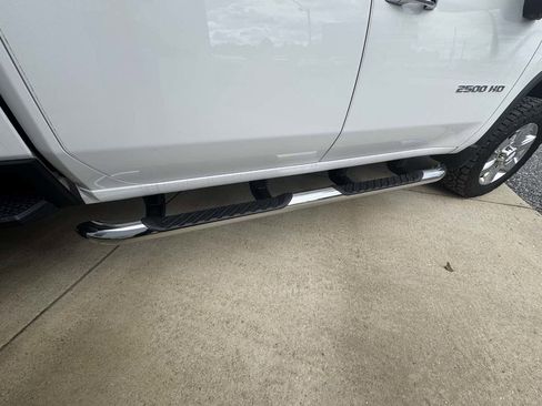 Used 2020 Chevrolet Silverado 2500 LTZ w/ LTZ Premium Package image 27