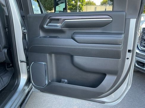 Used 2024 Chevrolet Silverado 2500 LTZ w/ LTZ Premium Package image 21