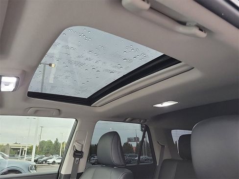 Used 2023 Toyota 4Runner Limited image 30