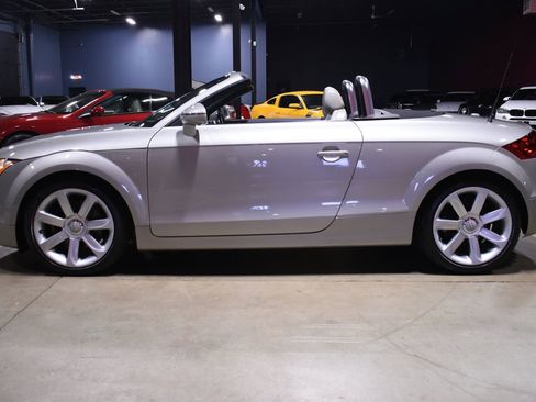Used 2008 Audi TT 2.0T w/ Premium Pkg image 10