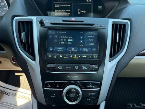 Used 2020 Acura TLX FWD image 21