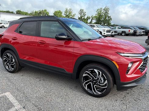 New 2026 Chevrolet TrailBlazer RS w/ Convenience Package FWD image 6