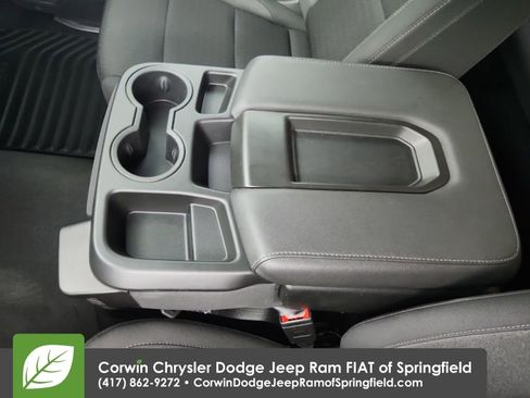 Used 2025 Chevrolet Silverado 1500 LT image 30