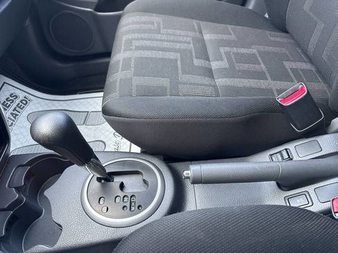 Used 2012 Suzuki SX4 Premium image 28