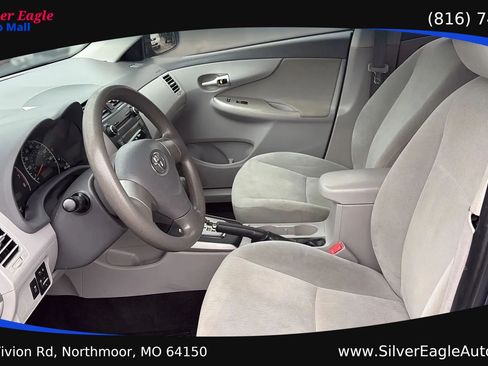 Used 2010 Toyota Corolla S FWD image 7