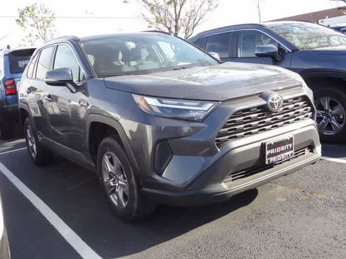 Certified 2025 Toyota RAV4 XLE AWD/4WD image 3