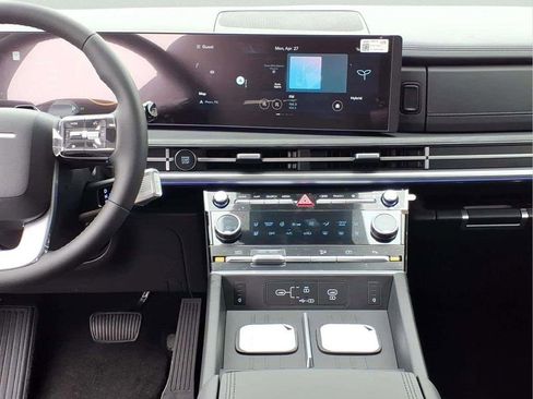New 2026 Hyundai Santa Fe Limited FWD image 11