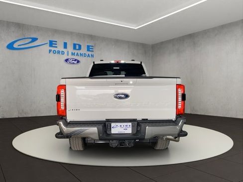 New 2026 Ford F250 Lariat w/ Chrome Package image 6