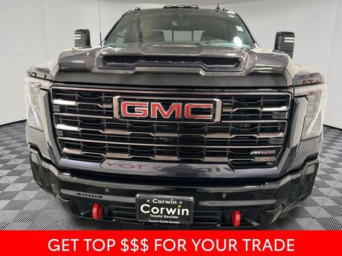 Used 2025 GMC Sierra 2500 AT4X AWD/4WD image 2