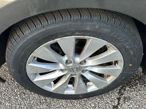 Used 2015 Honda Accord EX-L image 32