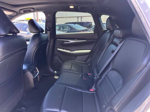 Used 2023 INFINITI QX50 Sport FWD image 15