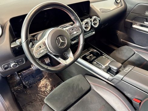 Certified 2023 Mercedes-Benz GLA 250 image 9