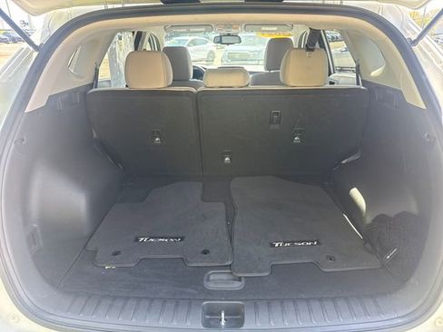 Used 2021 Hyundai Tucson Value w/ Cargo Package FWD image 21
