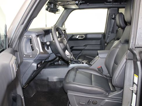 New 2025 Ford Bronco Badlands w/ Sasquatch Package image 21