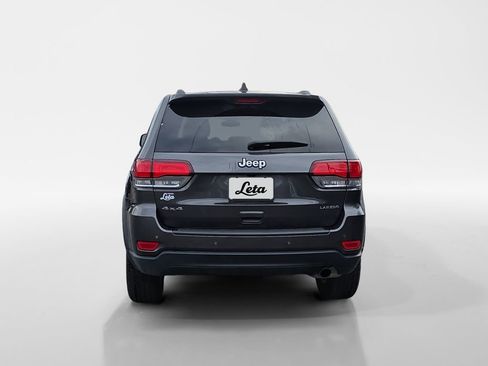 Used 2021 Jeep Grand Cherokee Laredo image 5