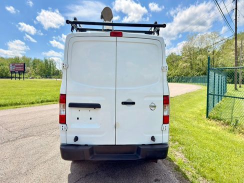 Used 2020 Nissan NV 2500 SV w/ Navigation Package RWD image 3