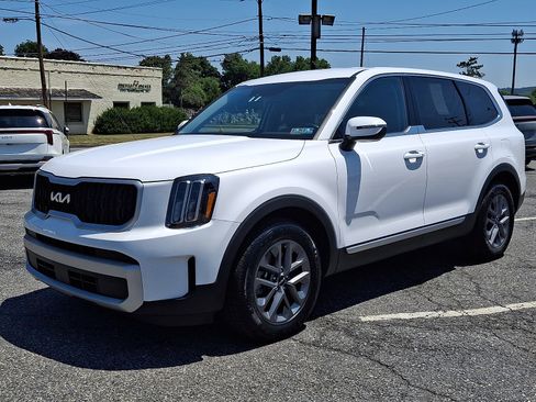 Certified 2024 Kia Telluride LX AWD/4WD image 3