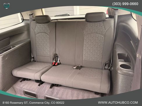 Used 2012 GMC Acadia SLE image 11