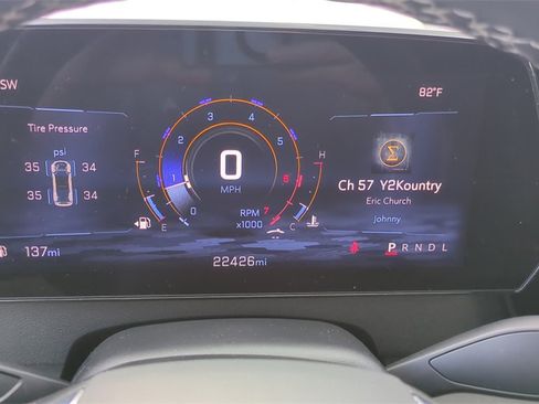 Used 2025 Chevrolet Traverse LT image 20