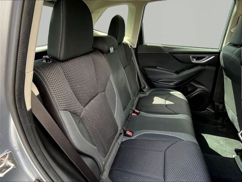 Used 2023 Subaru Forester Premium AWD/4WD image 25