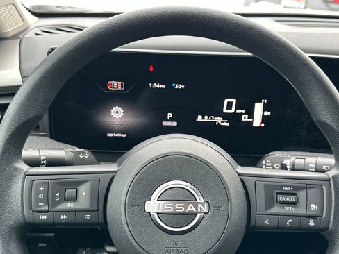 New 2026 Nissan Kicks S image 17