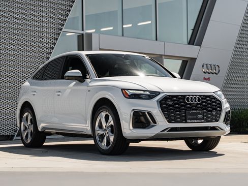 Certified 2023 Audi Q5 2.0T Premium w/ Convenience Package AWD/4WD image 1