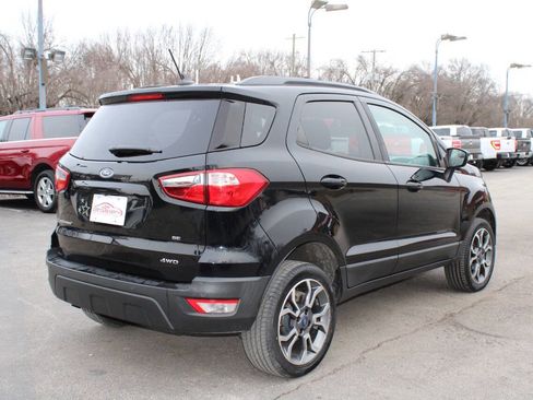 Used 2018 Ford EcoSport SE image 8