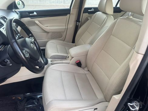 Used 2014 Volkswagen Jetta TDI image 11