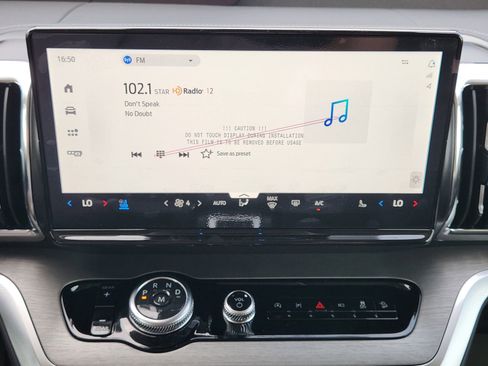 New 2026 Ford Expedition Platinum image 17