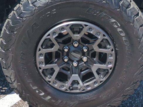 Used 2022 Ford Bronco Raptor image 14