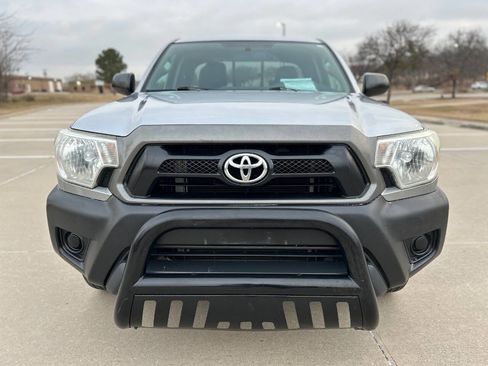 Used 2015 Toyota Tacoma 2WD Access Cab image 3