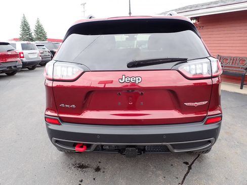 Used 2020 Jeep Cherokee Trailhawk w/ Cold Weather Group AWD/4WD image 5