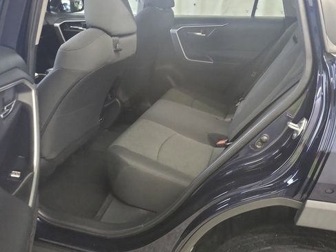 Used 2021 Toyota RAV4 XLE image 4