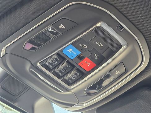 New 2026 Jeep Grand Cherokee L Limited image 33