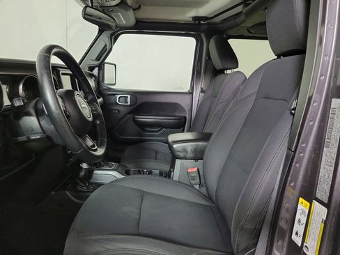 Used 2018 Jeep Wrangler Unlimited Sport S AWD/4WD image 20